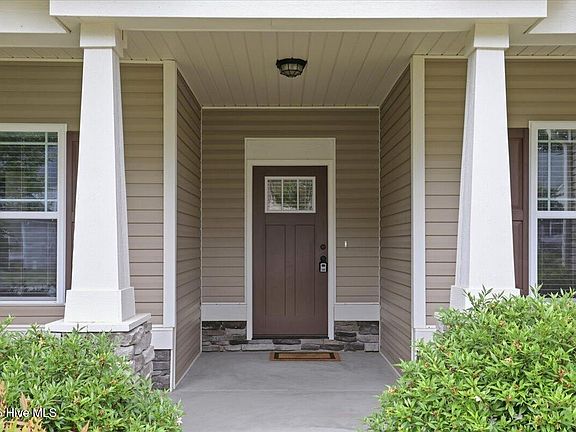 4th image of 146 Kyndallee Lane