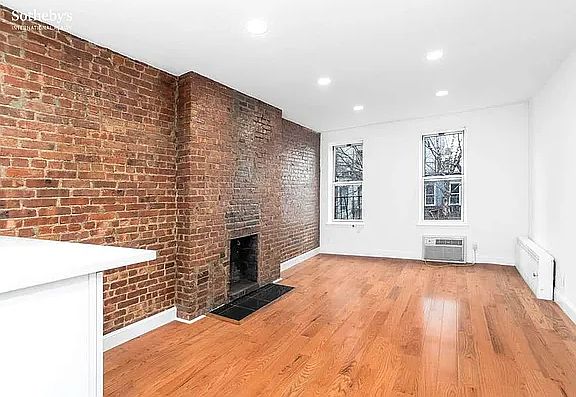 2nd image of 407 E 87th St APT 4C