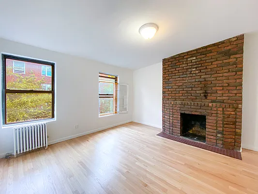 Rented by Compass | media 9