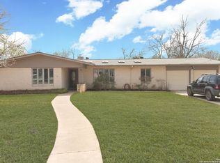 114 Ranchland Dr, Castle Hills, TX 78213
