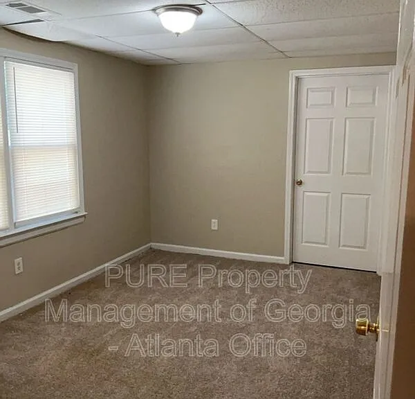 3213 Southridge — Photo 22