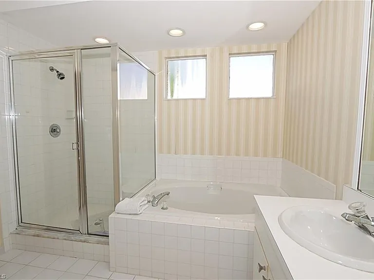 765 Willowbrook Dr #1503 — Photo 9
