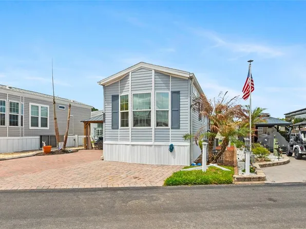 2451 Citrus Tree Rd, Clermont, FL 34714