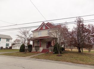 37 Liberty St, Smithfield, PA 15478