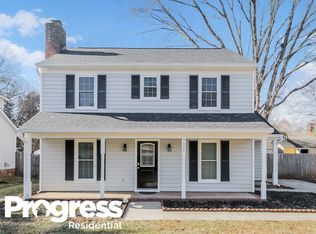 7329 Morris Pond Dr, Charlotte, NC 28227