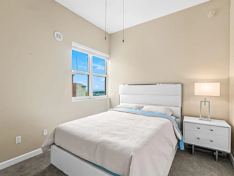 2650 Lake Shore Dr #2403 — Photo 17