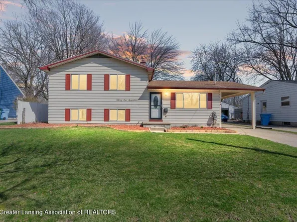 3117 Lawdor Rd, Lansing, MI 48911