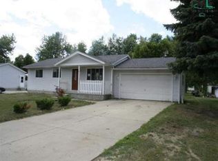 223 Lester, Capac, MI 48014