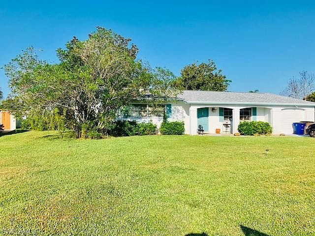 1st image of 211 S Lake Dr
