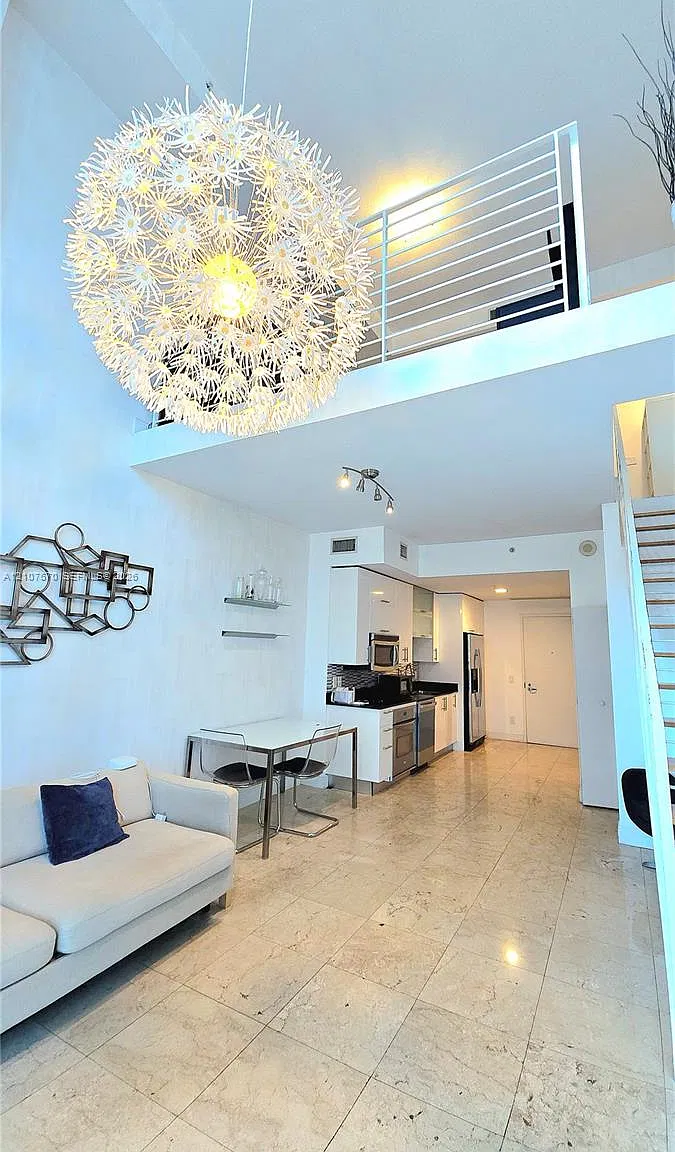 Infinity At Brickell Cond — Photo 2