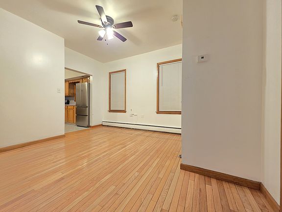 2nd image of 213 Inslee Pl #1