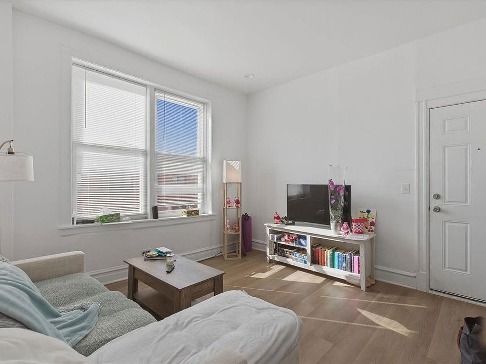 1st image of 2350 W Charleston St #2