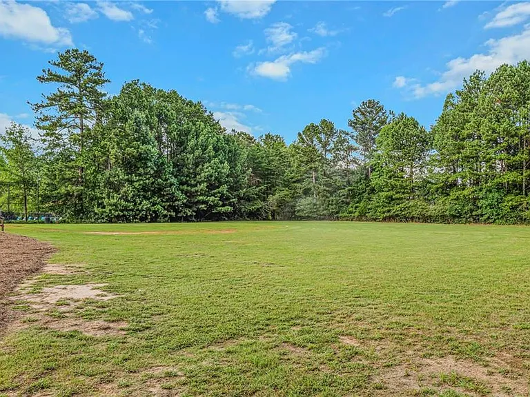 1807 Preserve Creek Way — Photo 32