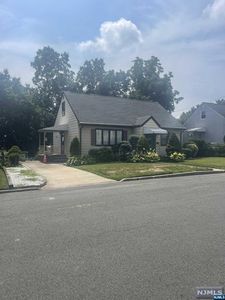 54 Hasbrouck Ave, Hasbrouck Heights, NJ, 07604