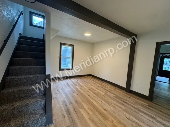 2426 Thompson Ave, Fort Wayne, IN 46807