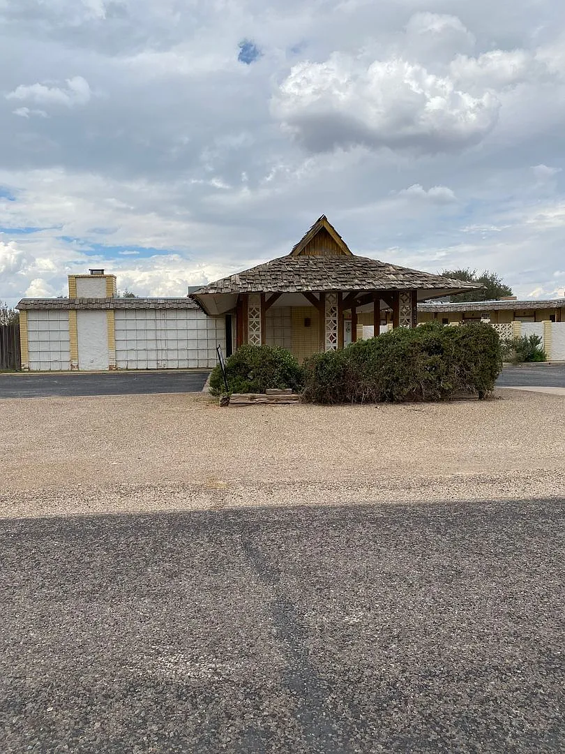 Townhouse — Photo 2