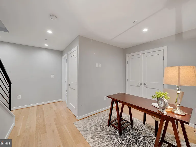 731 Park Rd NW #A — Photo 9