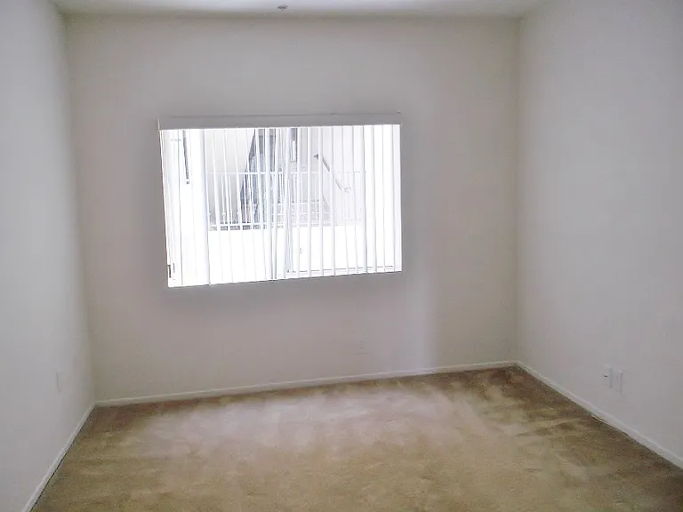3619 Cardiff Ave #104 — Photo 11