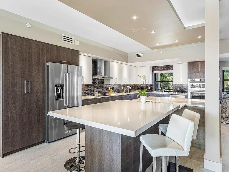 1035 S Federal Hwy #406 — Photo 7