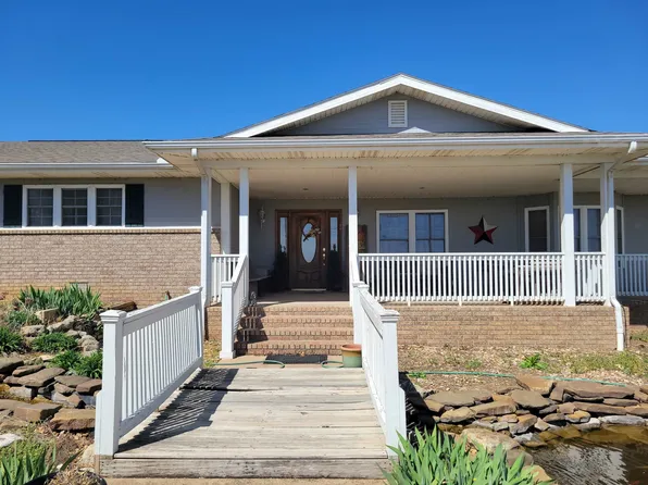 4417 S Pike Rd, Winfield, KS 67156