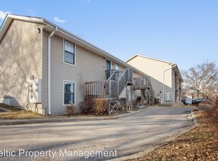 6117 Barton Ave APT 2B, Shawnee, KS 66203