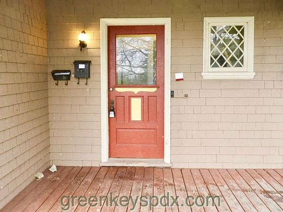 Front door to both units A and B