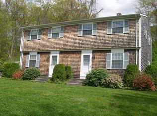 83 Hilton St, Tiverton, RI 02878
