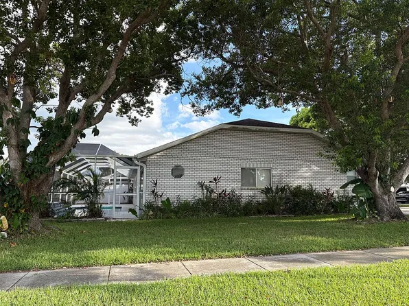 4230 Onorio St, New Port Richey, FL 34653