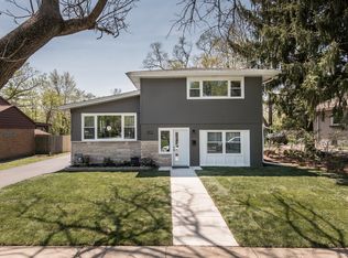 1407 Olive Rd, Homewood, IL 60430