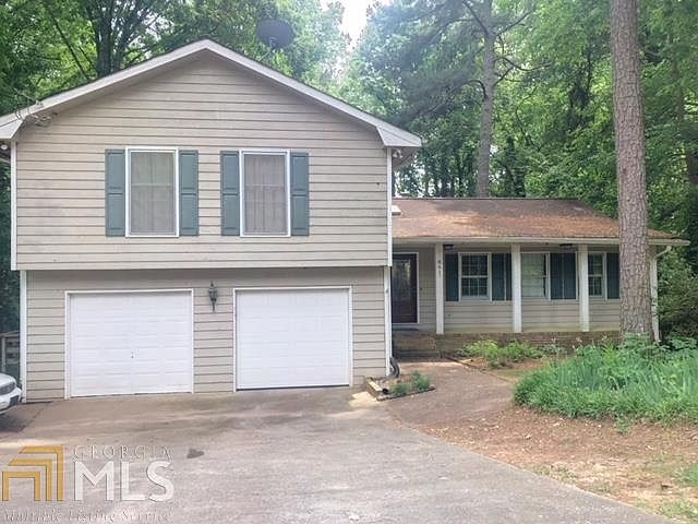 1st image of 861 Sweet Briar Ln SE