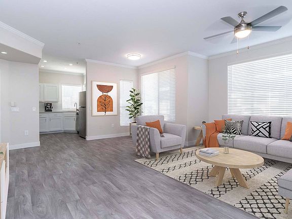 5th image of 2225 W Frye Rd APT 1015