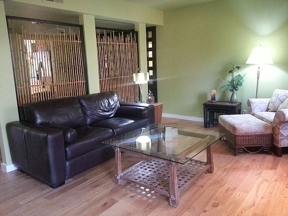 4th image of 2871 Torreya Way SE