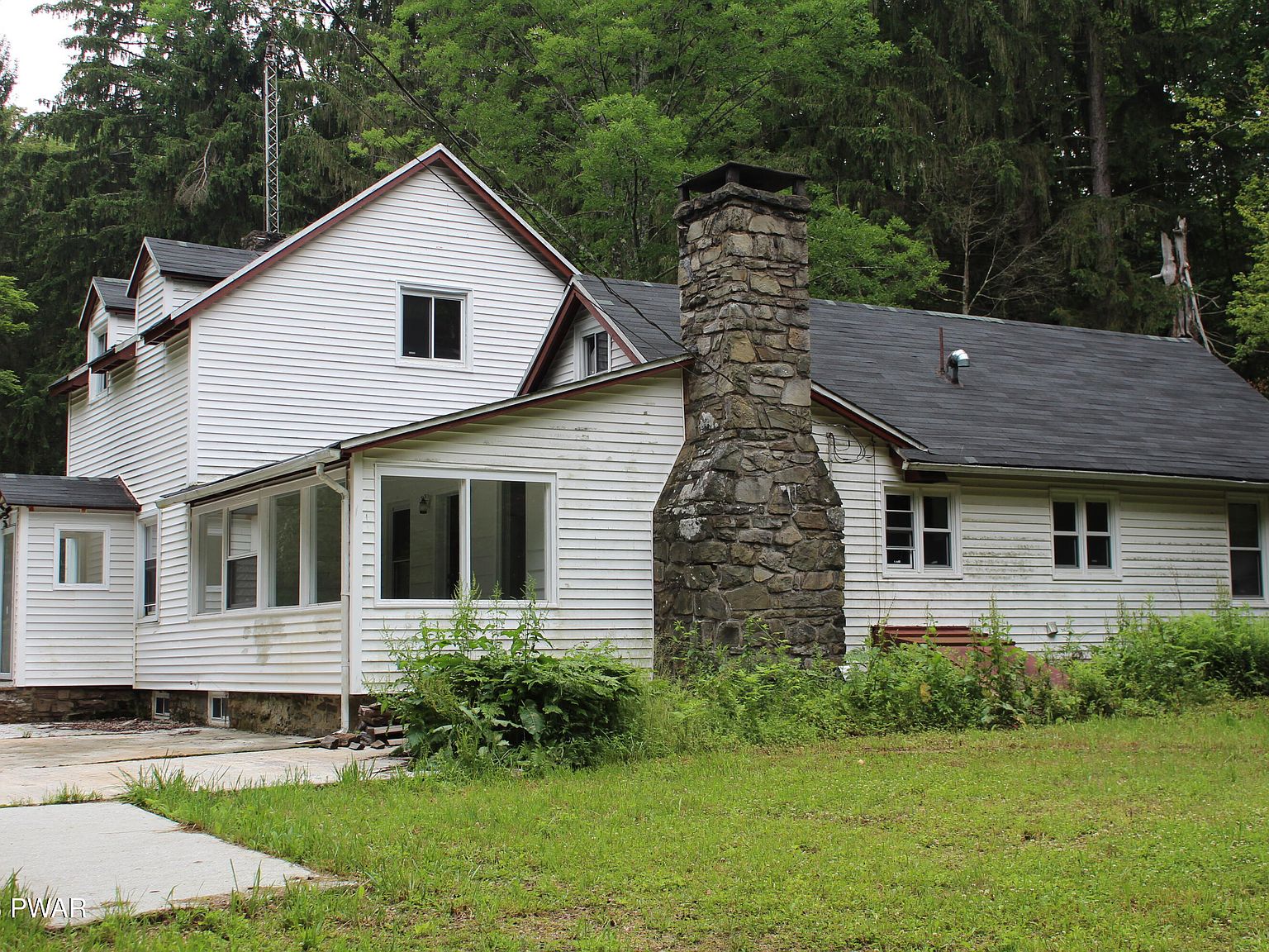 20 Crestmont Dr, Newfoundland, PA 18445 MLS PW232745 Zillow