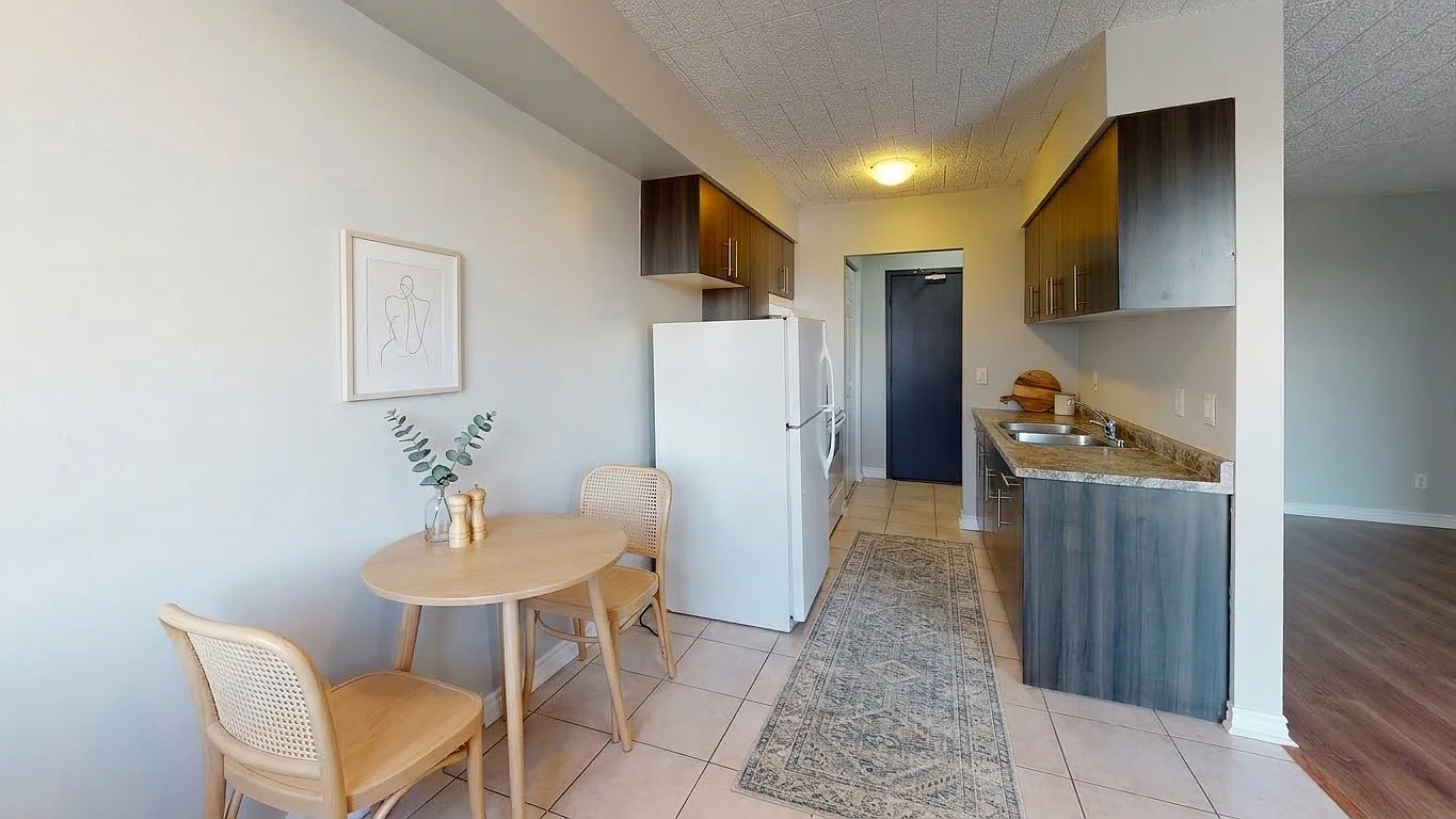 2 bed, $1,595 — Photo 3