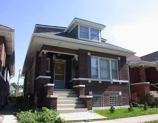 1st image of 2229 S Highland Ave