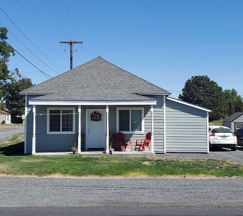 1st image of 831 N Paxson Dr
