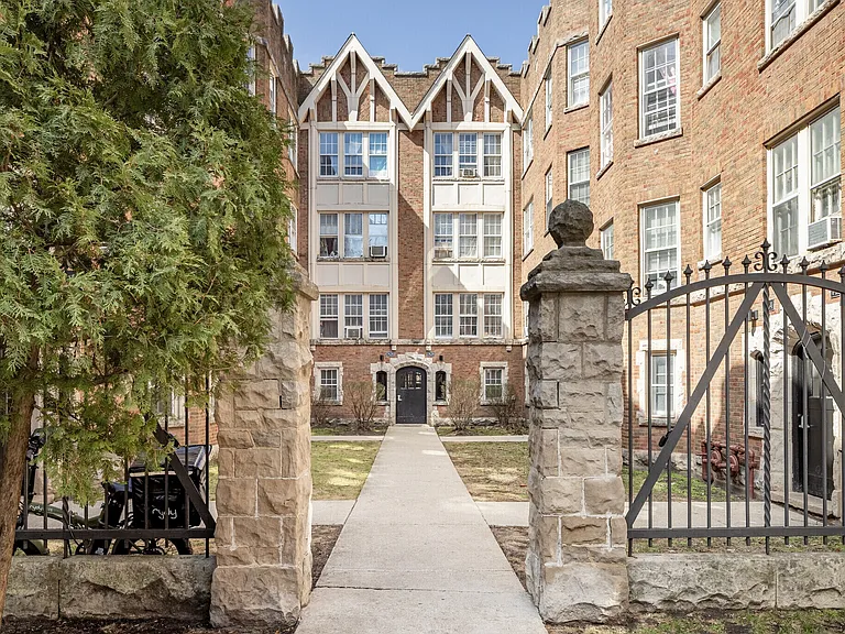 2000-2006 W Fargo Ave #7405-2 — Photo 41