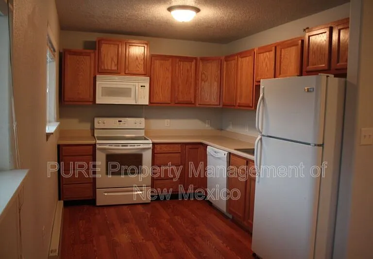 408D E Comanche St #2 — Photo 4