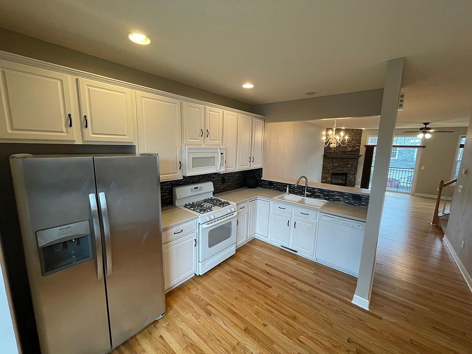1st image of 6840 158th St W