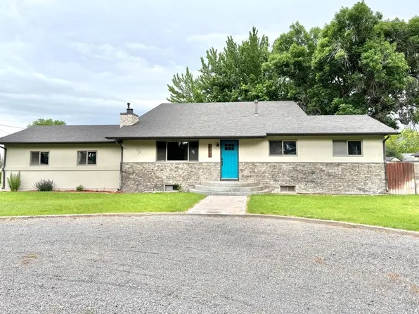 1345 Terry Cir, Pueblo, CO 81006