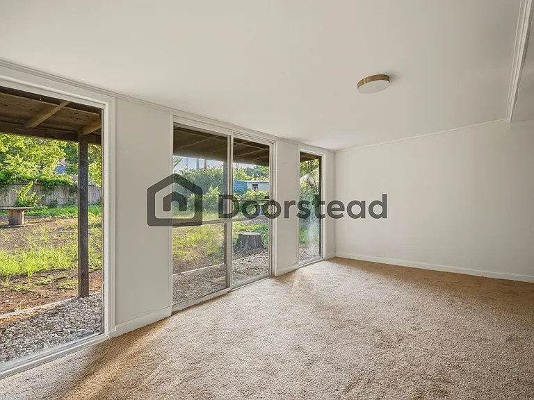 10915 Mount Ida — Photo 13