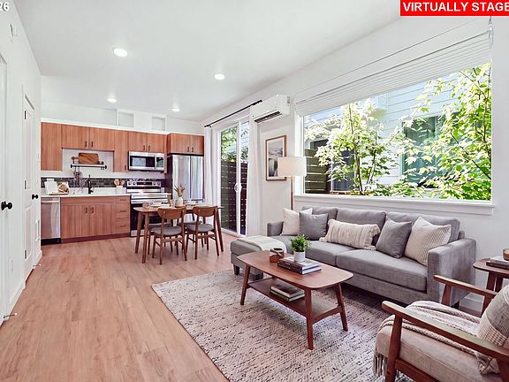 4th image of 12078 SE Pine St #7