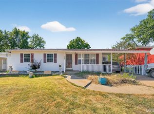 1790 Tahoe Dr, Florissant, MO 63031