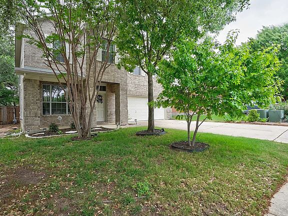 4th image of 3784 Turetella Dr