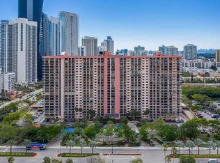 210 174th St APT 2017, Sunny Isles Beach, FL 33160