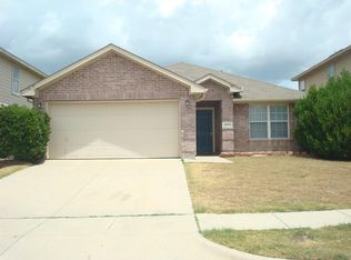10156 Chapel Springs Trl, Fort Worth, TX 76108