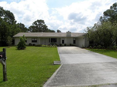 Well maintained large lot