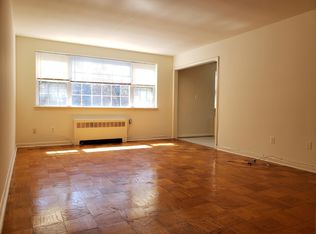 2000 2nd St S #14, Arlington, VA 22204