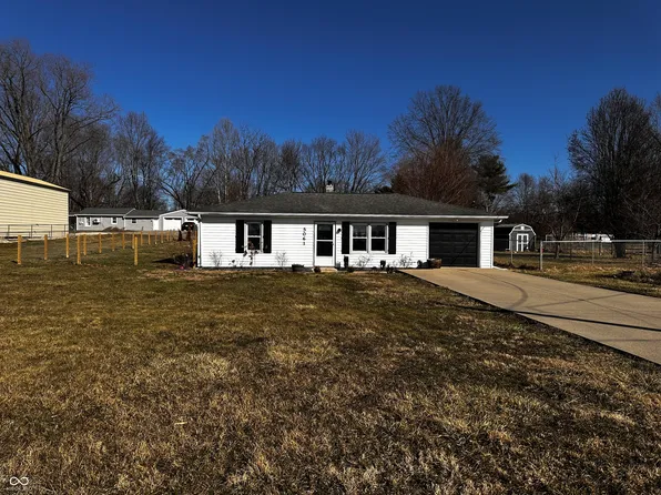 5061 N 200 W, Columbus, IN 47201