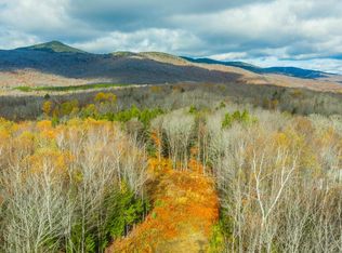 4 Mountain Ridge Dr, Wilmington, VT 05363